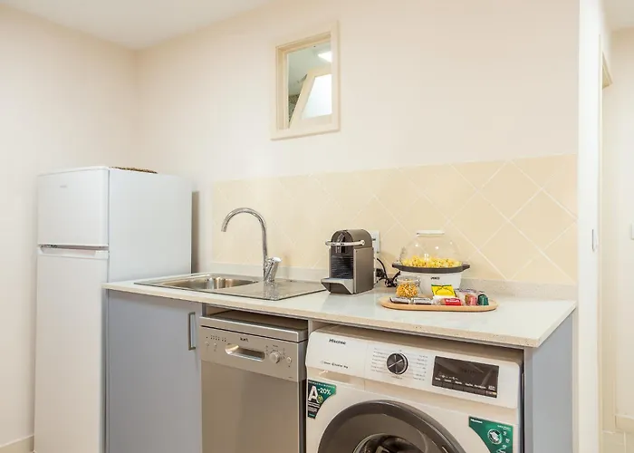 Downtown Arch - Ac & Wifi Apartment *