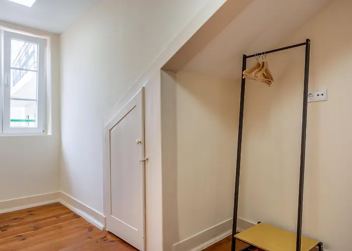 Downtown Arch - Ac & Wifi Apartment *